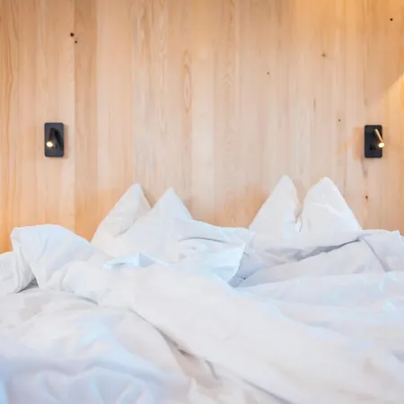 Hirschentenne Hotel Stams