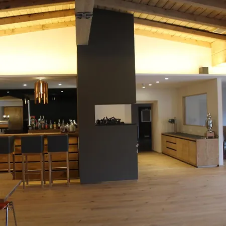 Hotell Hirschentenne 3*