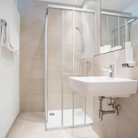 Hotel Hirschentenne Stams