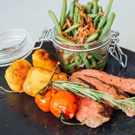 Hirschentenne Hotel Stams